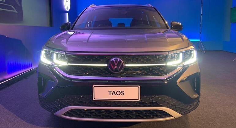 Modelo tem faróis em LED do tipo IQ Light