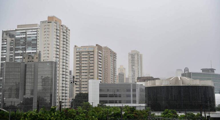 Barra Funda, na zona oeste, região que entrou em estado de atenção