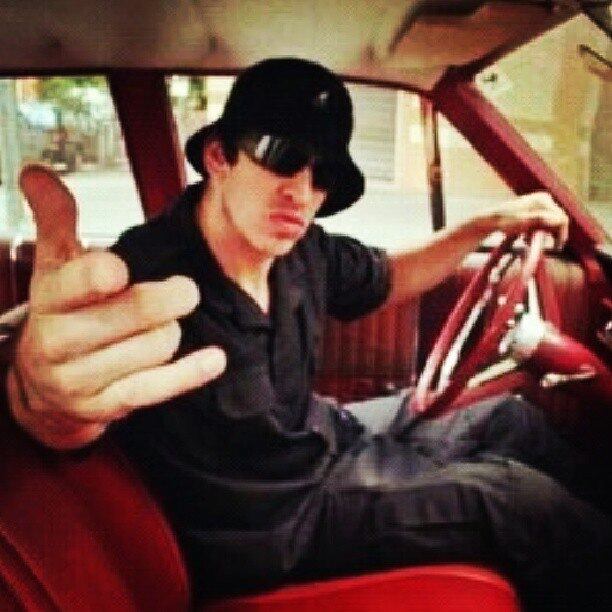 Além do apartamento na zona sul de São Paulo, Champignon também deixou de herança um carro aos filhos e à mulher. Fã de automóveis, o músico costumava postar fotos nas redes sociais dirigindo carros antigos. O seu carro, por sinal, não passava de um modelo popular
