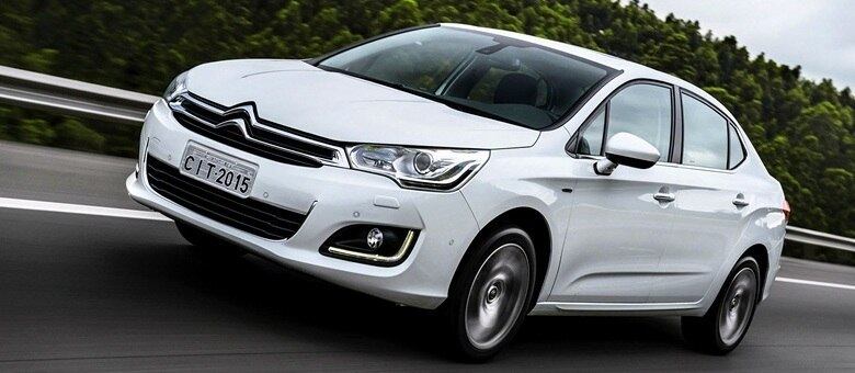 Citroën C4 Lounge chega à linha 2015 com novo motor turbo flex e preços mais caros