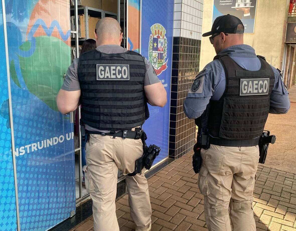 Gaeco cumpre mandados judiciais na Prefeitura de Sarandi
