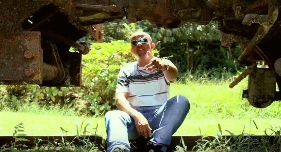 Rapper U Gladiador lançou o clipe de 'Passos Curtos'