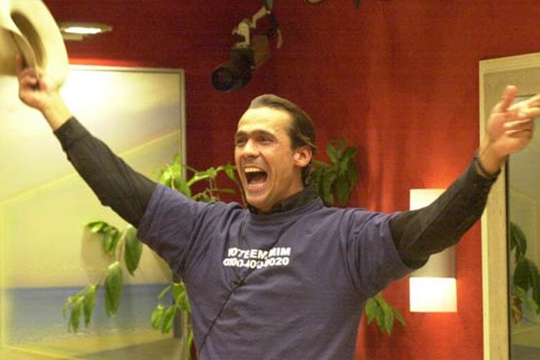 Rodrigo Caubói — Ele já admitiu que não soube administrar os R$ 500 mil e, após investir em empresas de tecidos e calçados, perdeu boa parte do seu prêmio no reality