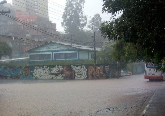Chuvas afetaram cidades da região metropolitana de São Paulo