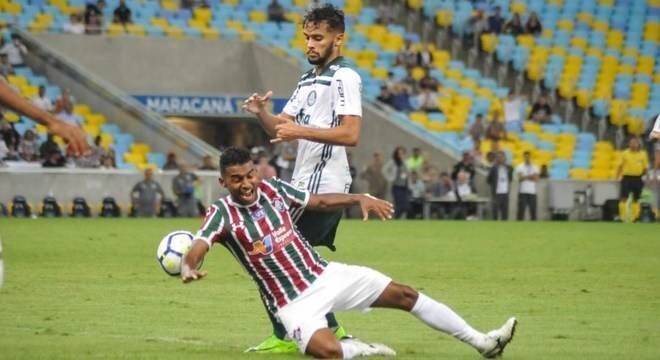 Gustavo Scarpa perdido. Mais um talento desperdiçado por Roger