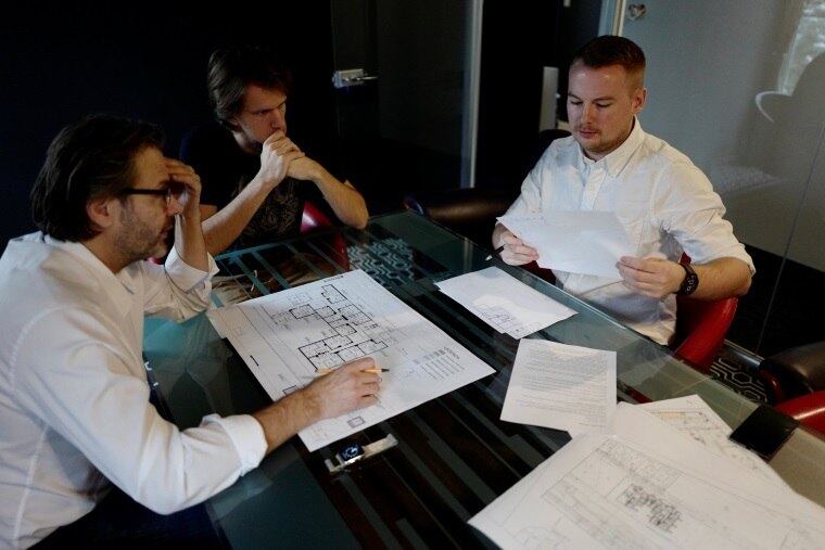 A Independência da Polônia foi estabelecida em função do fim da Primeira Guerra Mundial, ocorrido no mesmo 11 de novembro de 1918. Na ocasião, o país se declarou independente, após 123 anos sob domínios de outros países, como Rússia, Prússia e Áustria

