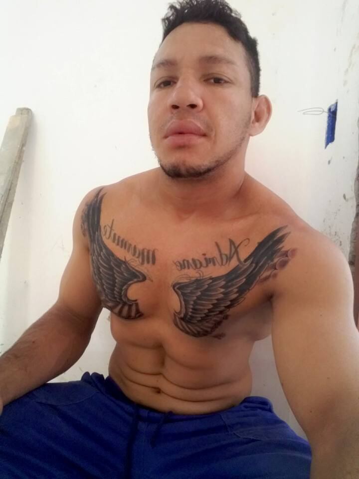Lutador de MMA é executado a tiros e facadas em Outeiro