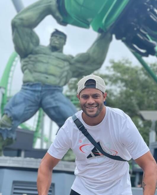 Hulk pediu que os colegas gravassem vídeos dando os parabéns. Eles toparam na hora.