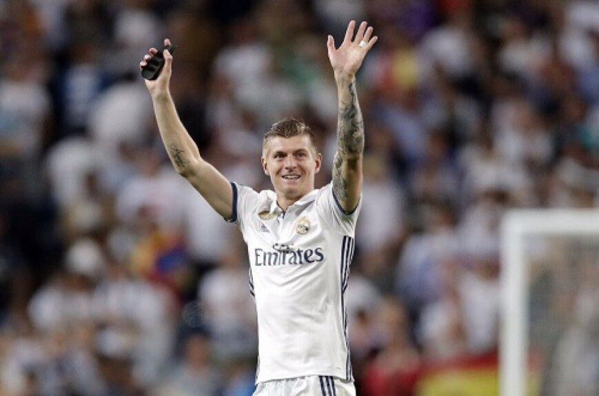 Toni Kroos - Meia central - 80 milhões de euros (337.4 milhões de reais)