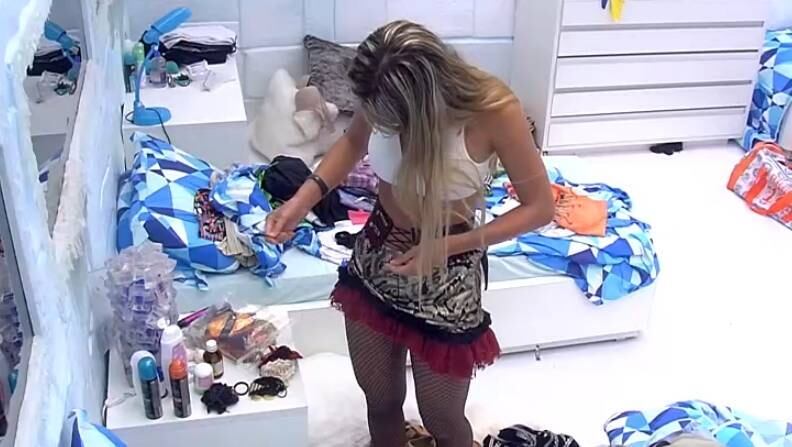 A roupa de Tatiele era bem sensual