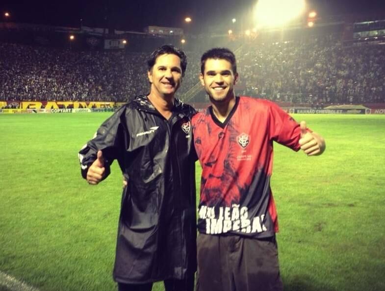 Caio e Matheus, em 2013, quando o técnico estava no Vitória