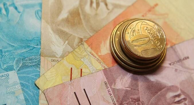 Selic, taxa básica de juros, passou de 7,75% para 9,25% ao ano