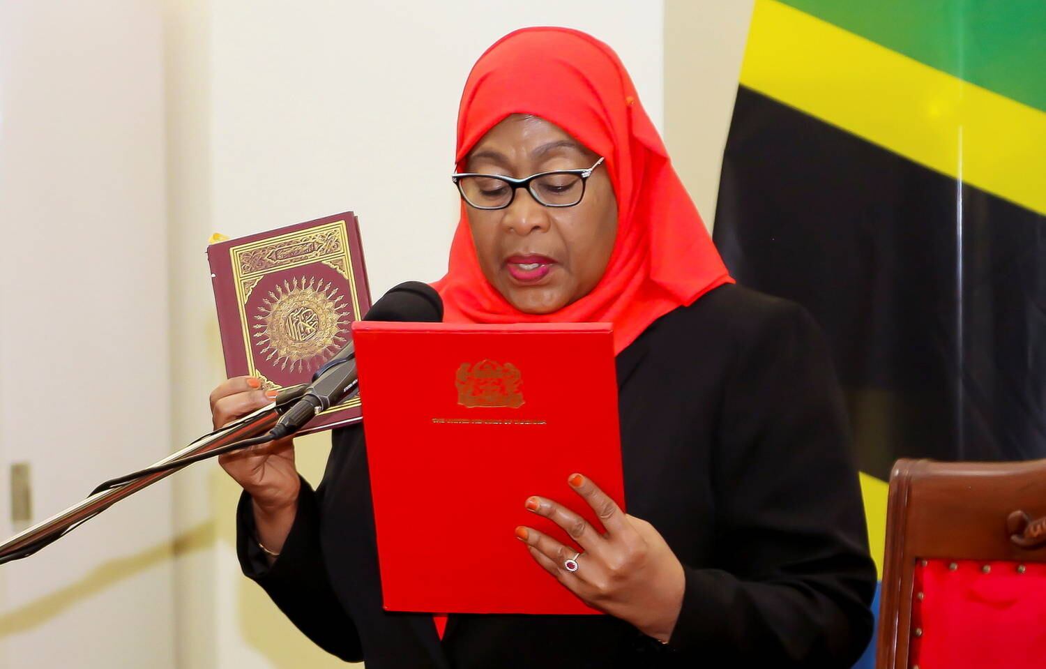 Samia Suluhu Hassan se torna 1ª mulher presidente na Tanzânia
