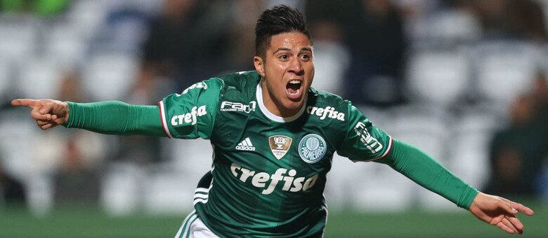Argentino Cristaldo foi contratado em 2014, virou xodó da torcida e até hoje torce pelo clube