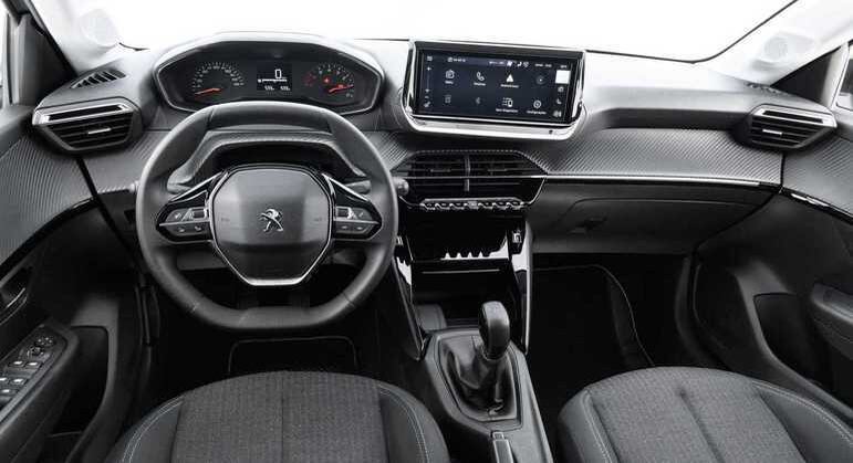 Modelo tem transmissão manual de cinco velocidades