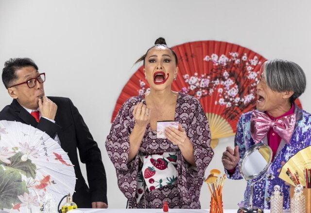Como serão os próximos looks de Sabrina Sato no reality?

Para conferir, acompanhe o Made In Japão! Todo sábado, a partir das 22h30 na Record TV