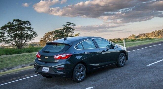 Carroceria do Sport6 usa ligas de aço de alta resistência, ficou 6% mais rígida e 114 kg mais leve