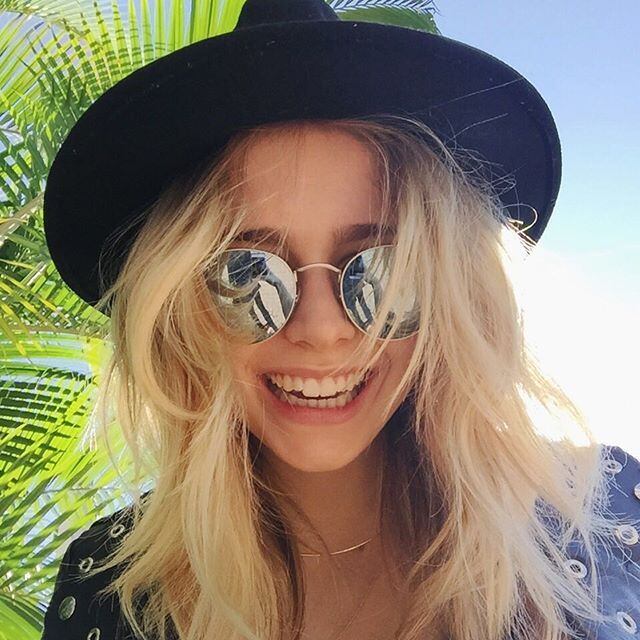 Com 20 anos, Isabella se destacou como atriz no papel de Sarita, na série Que Talento!, do canal fechado Disney Channel