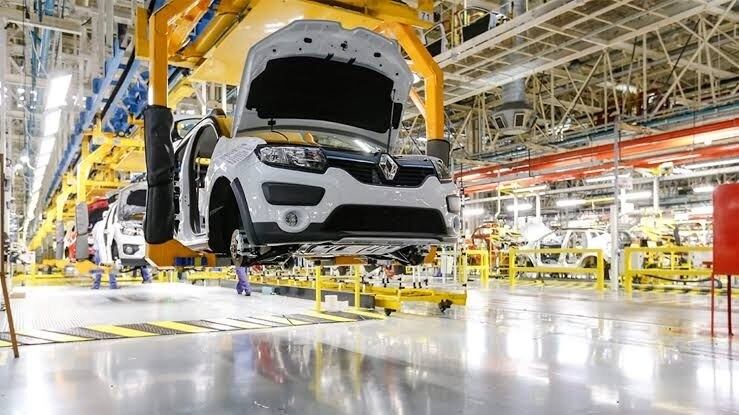 Unidade da Renault em São José dos Pinhais: parada como outras seis dezenas de fábricas pelo país