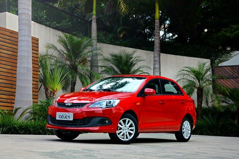 Apesar da atual queda nas vendas de carros do País, o vice-presidente da Chery no Brasil, Luis Curi, se mostrou otimista com as vendas do novo modelo.

— Sabemos que o momento do mercado é difícil, mas acreditamos em investimentos duradouros, em nossa força e valorizamos o mercado brasileiro