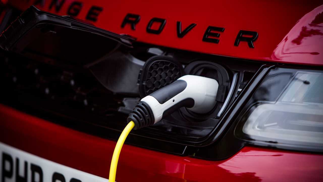 Baterias podem ser recarregadas com wallbox ou no motor que atua junto com o sistema elétrico