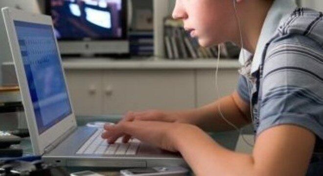 Diretora da Europol alerta para aumento de casos de abuso infantil durante quarentena