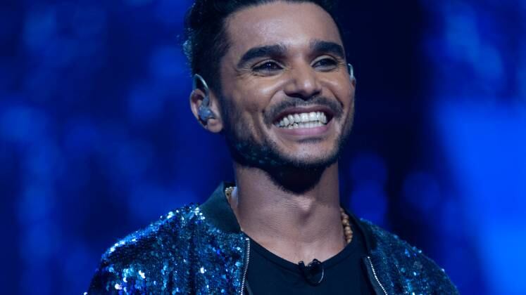 Desde a voz até os passos de dança, José Ramos Jr. animou o painel com sua apresentação. Mesmo com a crítica construtiva de Tânia Mara, ele mandou um beijo para a jurada e se mostrou muito carismático