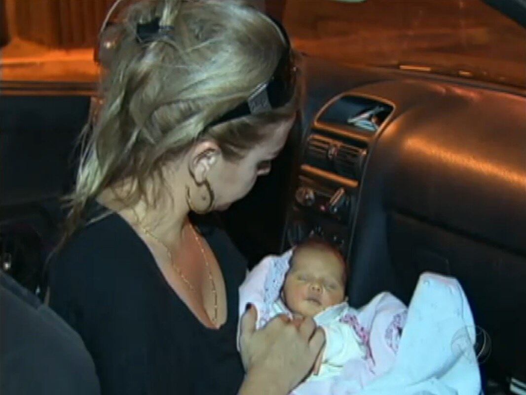 Apesar das complicações no parto, criança nasceu saudável