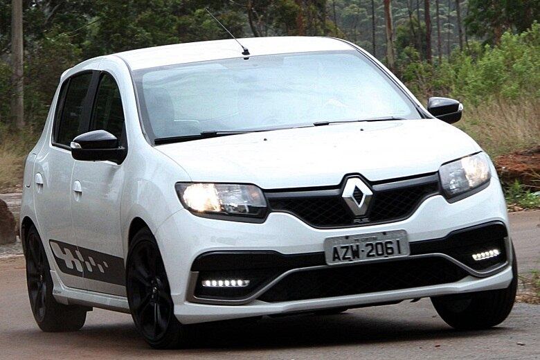 9° Renault Sandero — 5.700 unidades