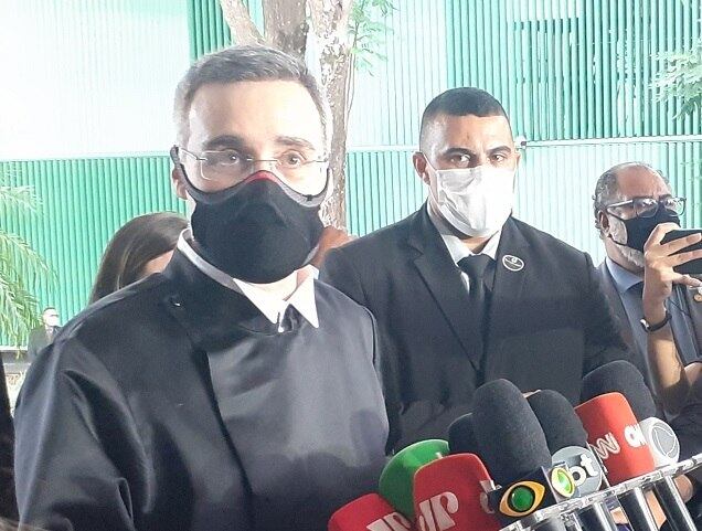 André Mendonça toma posse como ministro do STF
VEJA MAIS