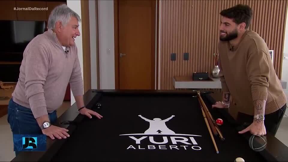 Yuri Alberto revela a Cleber Machado os planos para o futuro