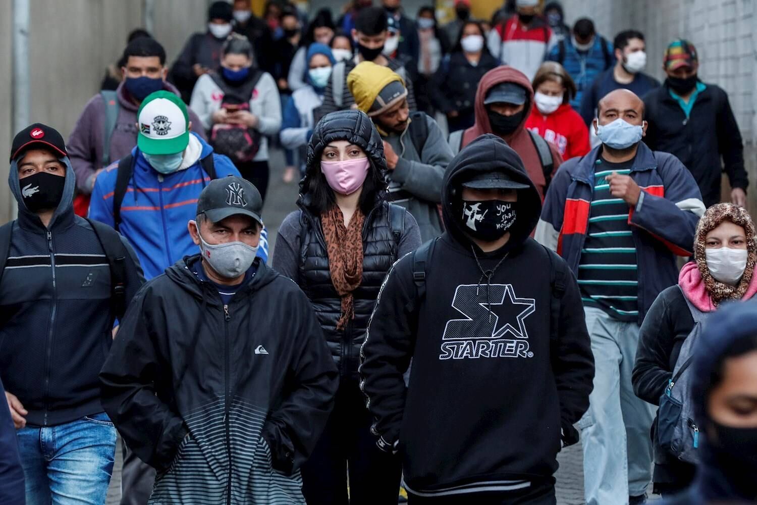 Brasil tem 4.972.898 de recuperados da covid-19