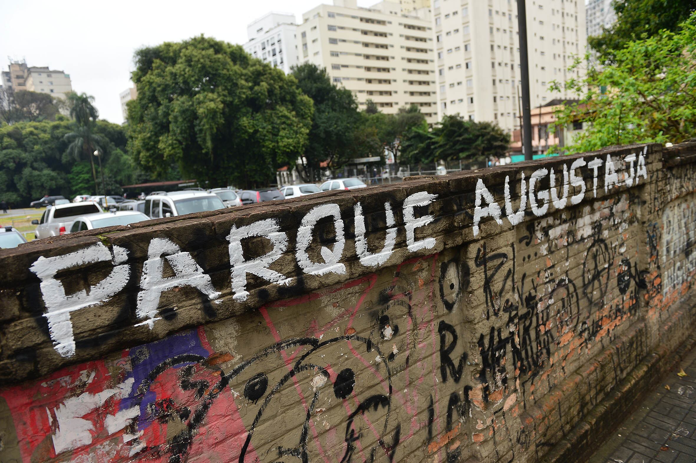 Um decreto de desapropriação assinado em 2008 pelo então prefeito Gilberto Kassab venceu no dia 18 de agosto. Com isso, Conde está livre para usar o terreno
