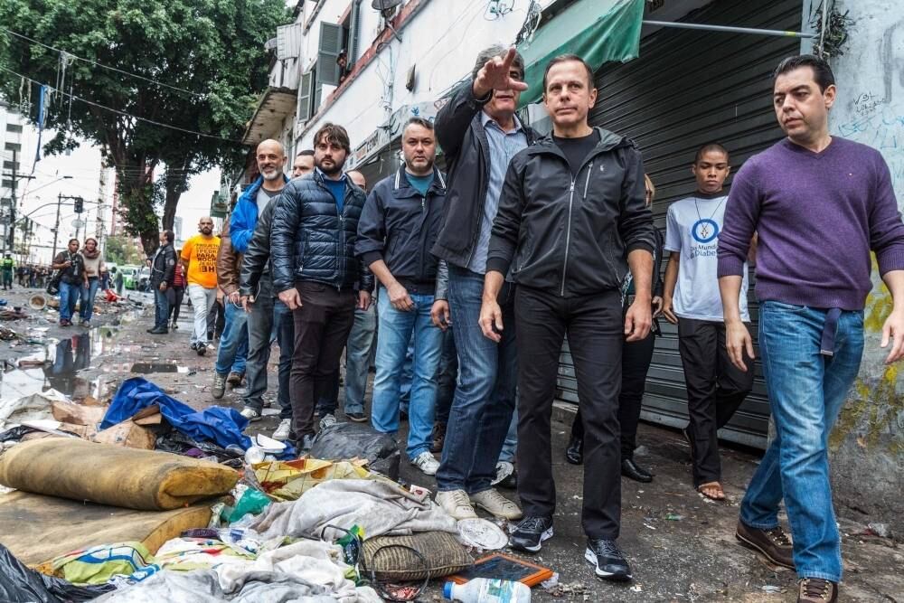 Doria durante inspeção na área da Cracolândia