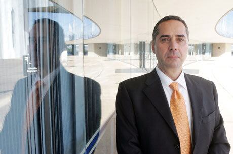 Barroso vai ocupar vaga de Ayres Britto no Supremo Tribunal Federal