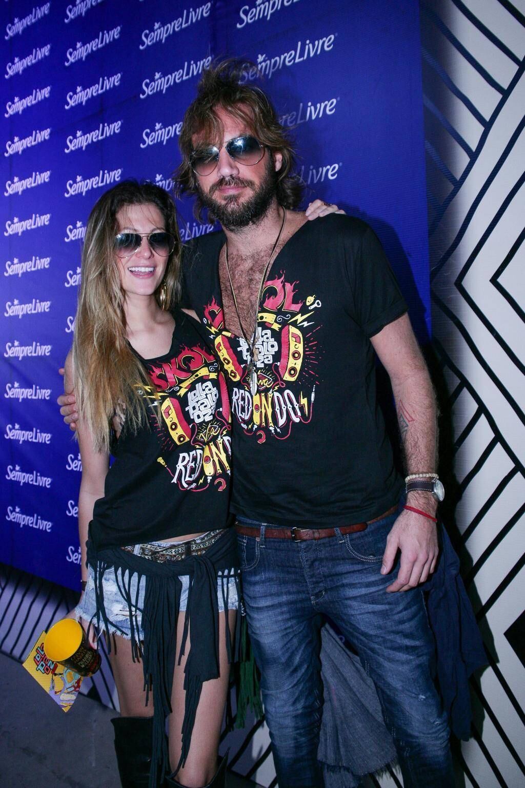 Mario gravou dois discos com baladas românticas, mas o gato é mesmo fã de rock