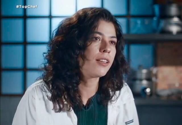 2. Rebecca Lockwood

O brownie com calda de gengibre e laranja feito por Rebecca ficou entre as duas piores sobremesas da noite. Ela caiu na berlinda com Maíra e foi a segunda eliminada da competição
