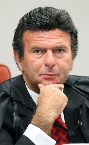 Fux: há no País "cultura de descumprimento de decisões judiciais"