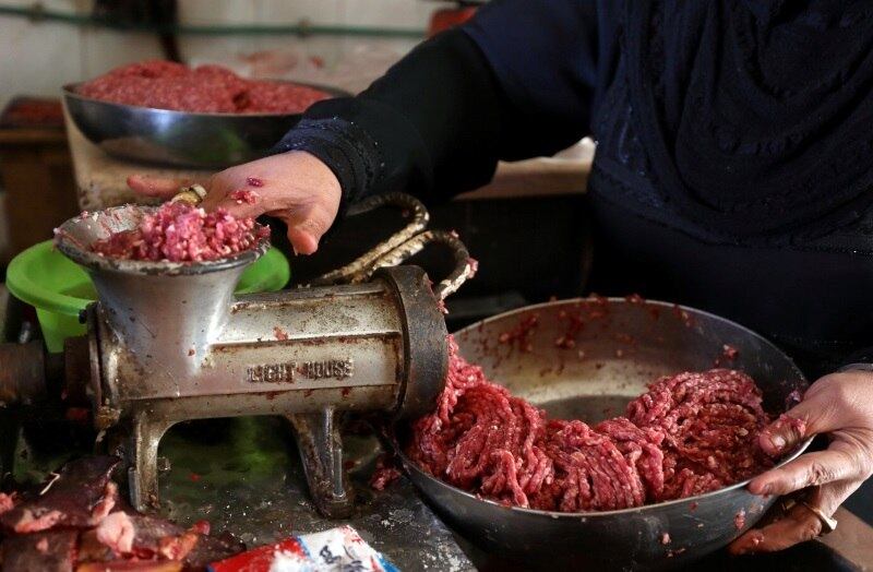 Relembre 10 escândalos da indústria de alimentos que chocaram o mundo
