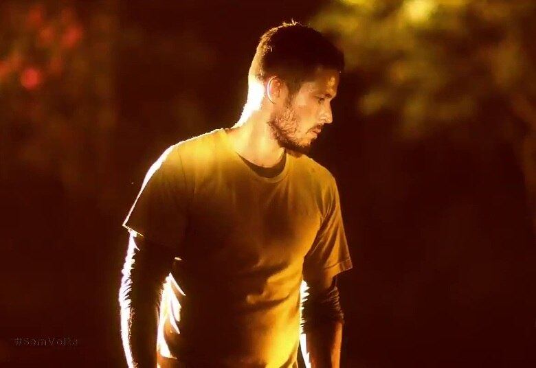 O rapaz parecia agir sem remorsos, obedecendo cegamente tudo o que Veredas o obrigava a fazer