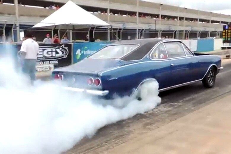 Opala dos anos 70 — idoso sim, devagar não!