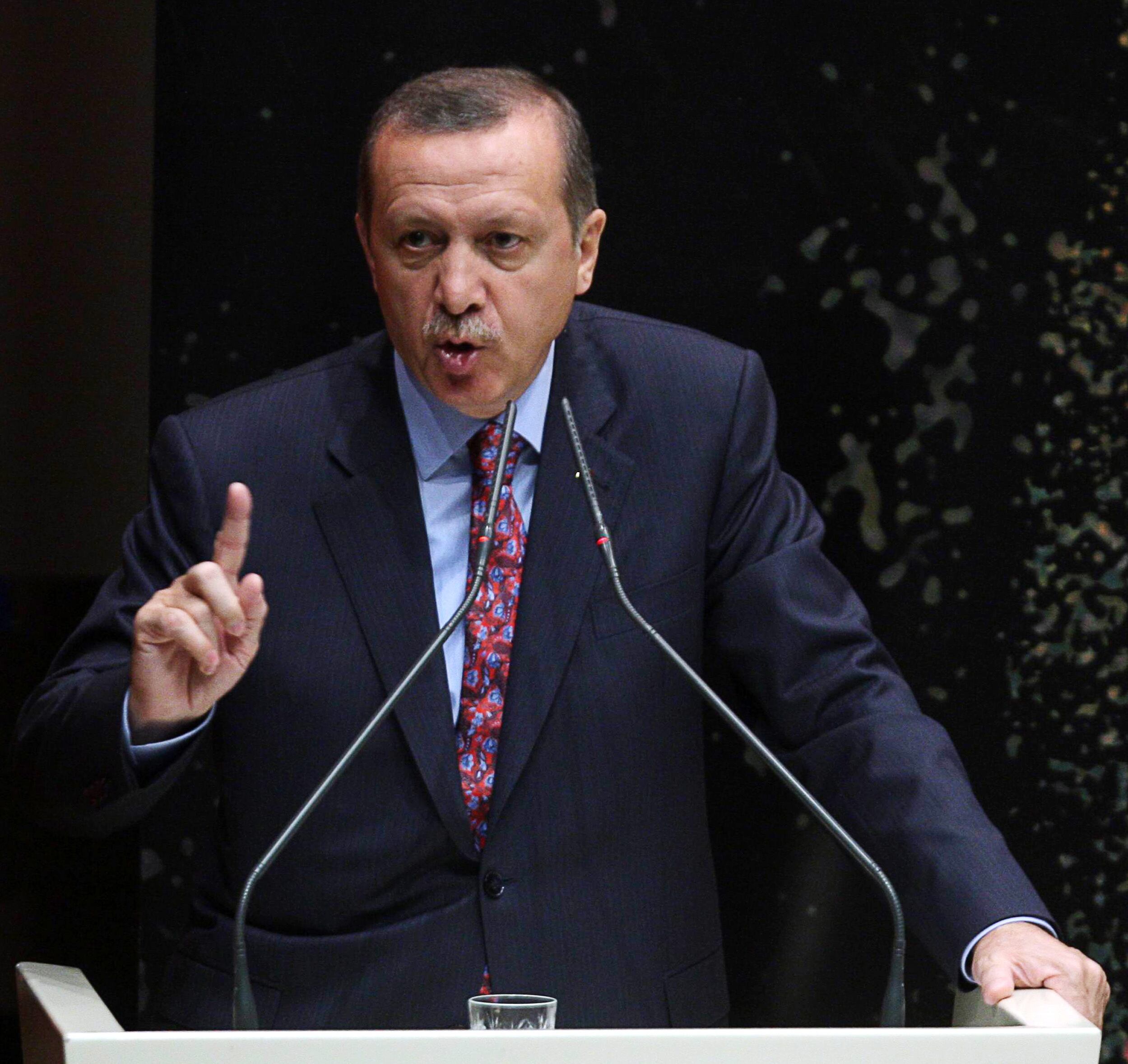 Erdogan transferirá todo o Poder Executivo ao chefe de Estado