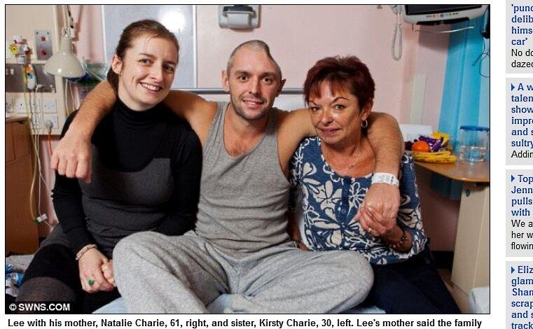 


“Não fiquei chateado quando
olhei para a minha cabeça. Ao contrário, estou ansioso para sair do hospital e
agradecer a todos que me apoiaram”, disse Lee cheio de esperança