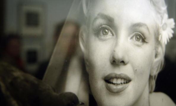 Recentemente, a atriz e ex-colega de Marilyn René Taylor revelou à Page Six um dos segredos para manter a pele brilhante como a da diva