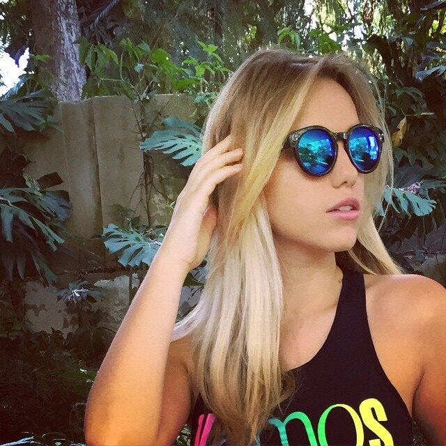 A beldade chama atenção por onde passa