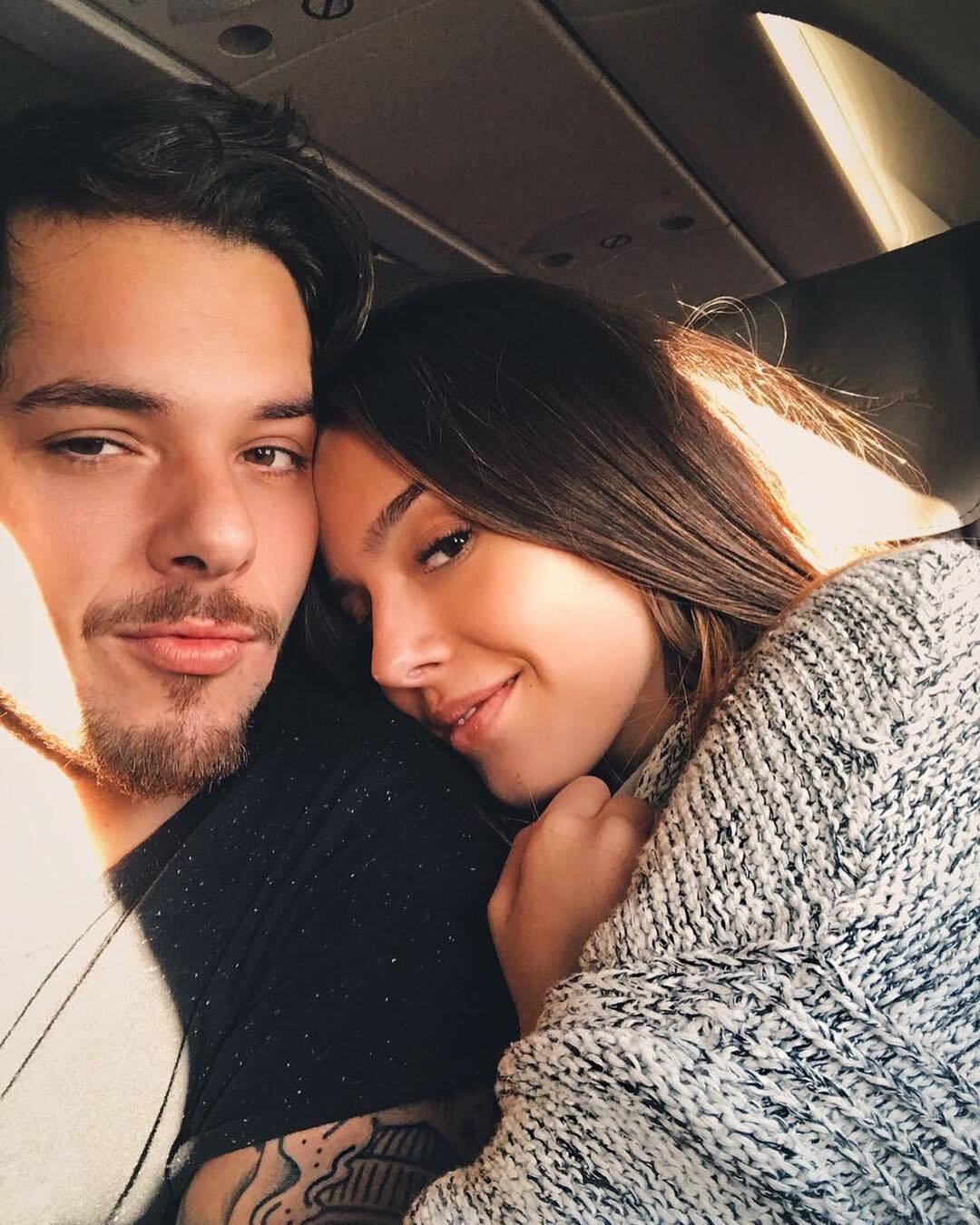 Giovanna Lancellotti embarcou em um viagem romântica com o namorado, Gian Luca Ewbank, irmão da atriz Giovanna Ewbank. O destino que os pombinhos escolheram para curtir a dois foi a África do Sul 