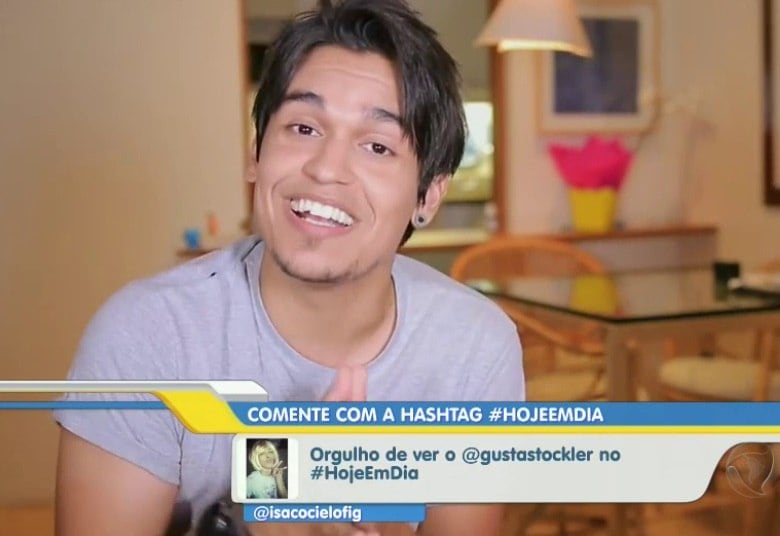 — Trabalhei em banco durante seis anos, fazia brincadeiras lá,
mas nunca para um grande público

• Gusta Stockler revela ciúmes das redes sociais da namorada Kéfera: “O problema é quem fica elogiando muito”
