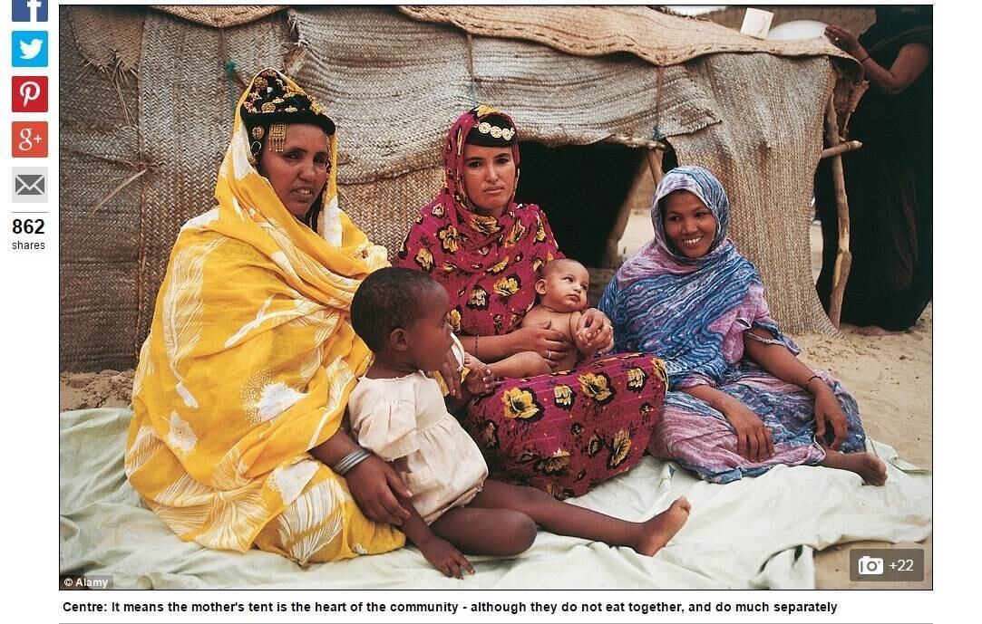 O jornalista Peter
Gwin lembrou de uma frase que ouviu de um tuaregue idoso: “Animais são tudo
para o tuaregue. Nós bebemos o leite deles, comemos sua carne, usamos sua pele.
Quando um animal morre, o tuaregue morre também” 