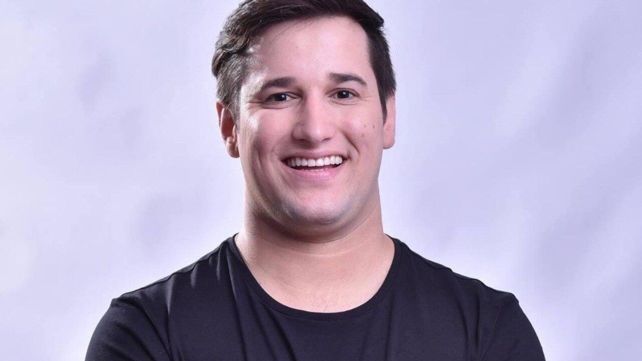 Filipe é conhecido por imitar famosos como Sabrina Sato, Marcos Mion e outros