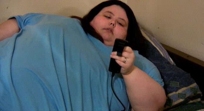 Christina tem apenas 22 anos e quase não têm fôlego para se locomover